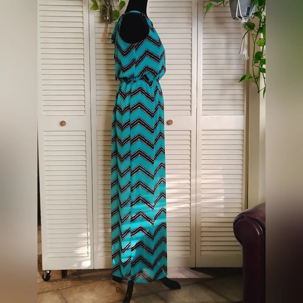 TeenPlo Aqua Teal & Black Chevron Sleeveless Maxi Dress Size S – Like New - Picture 4 of 11